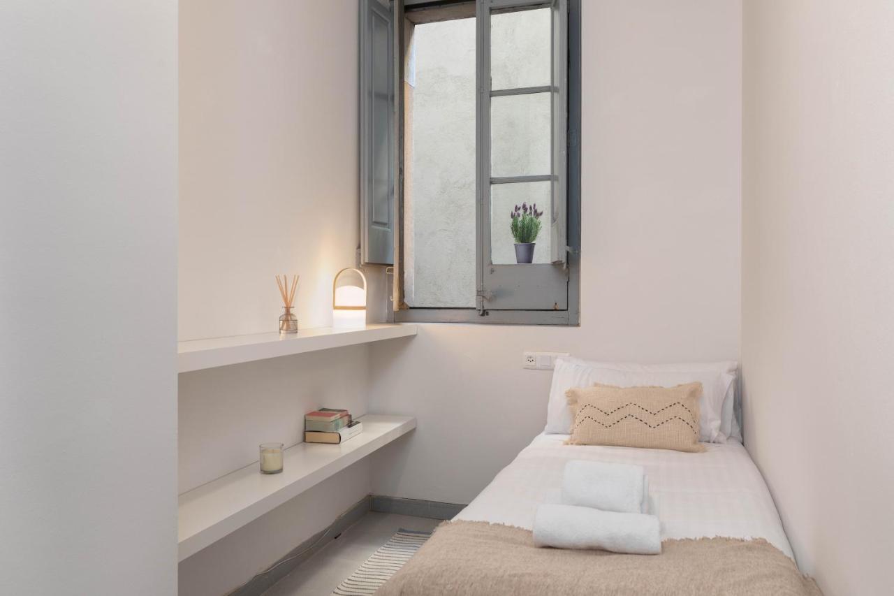 Flateli Cort Reial 10 Apartman Girona Kültér fotó